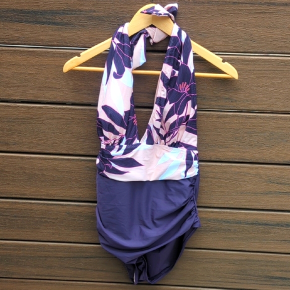 CUPSHE Women V Neck One Piece Swimsuit Halter Ruched Tummy Control XL NWT - Picture 2 of 9